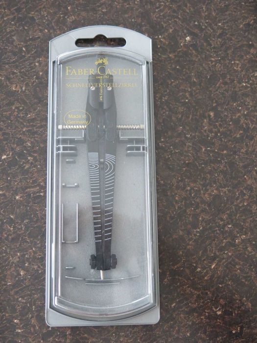 Пергел Faber-Castell Quick-Set Grip, Черен