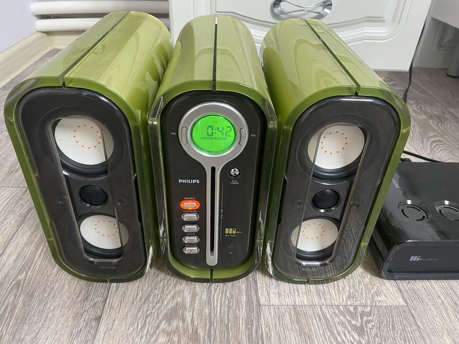 Музыкальный центр Philips