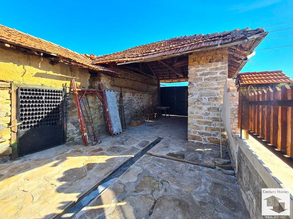 Продава се Къща в с. Ново село, Област Велико Търново - 120 кв.м за 1192 €/кв.м - Снимка #17