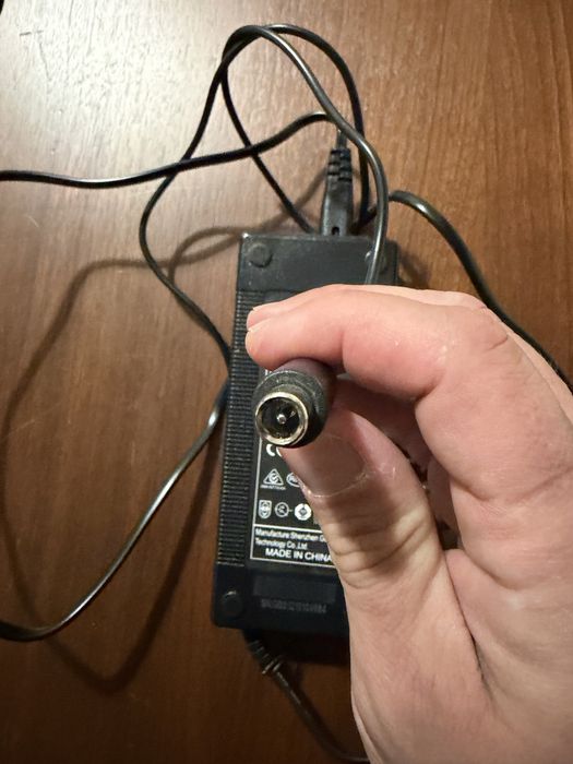 Incarcator trotinete xiaomi 42v 3A (nu2, nu 1.5)