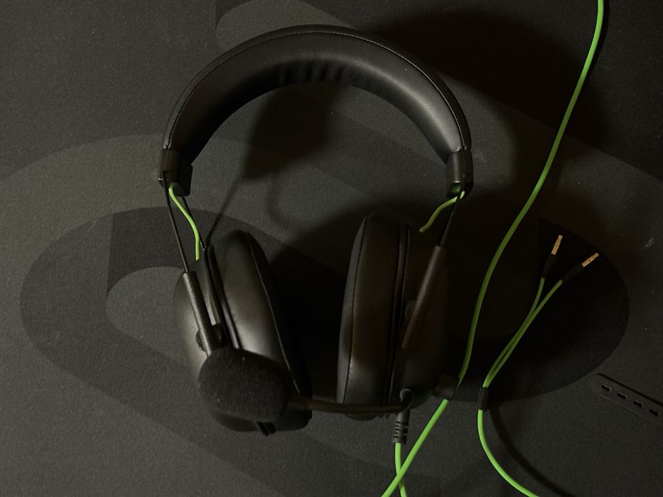 Razer blackshark v2 X слушалки
