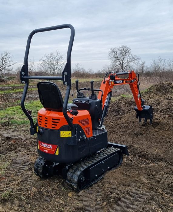 Miniexcavator Lubeck Ex 101 Nou Garantie 2 ani