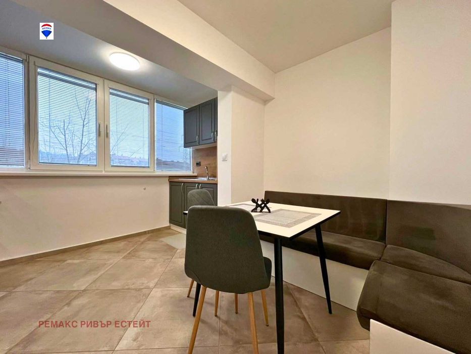 Дава се под наем Едностаен апартамент в Русе, Дружба 1 - 48 кв.м за 306 € - Снимка #8
