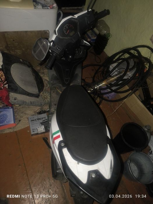 продаеться мопед в хорошем состояние