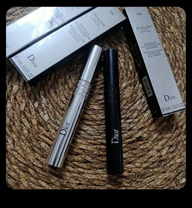 Нови ружове за устни, които придават нежен розов