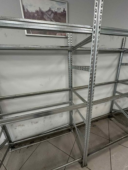 Стелажи масивни 3 метра височина