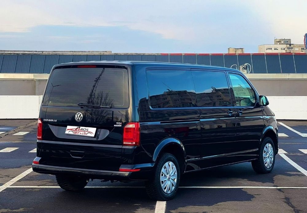 Inchirieri auto bus 8 locuri