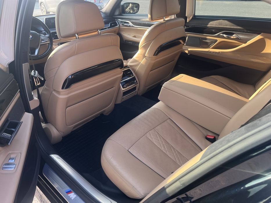 BMW 750 IL Xdrive