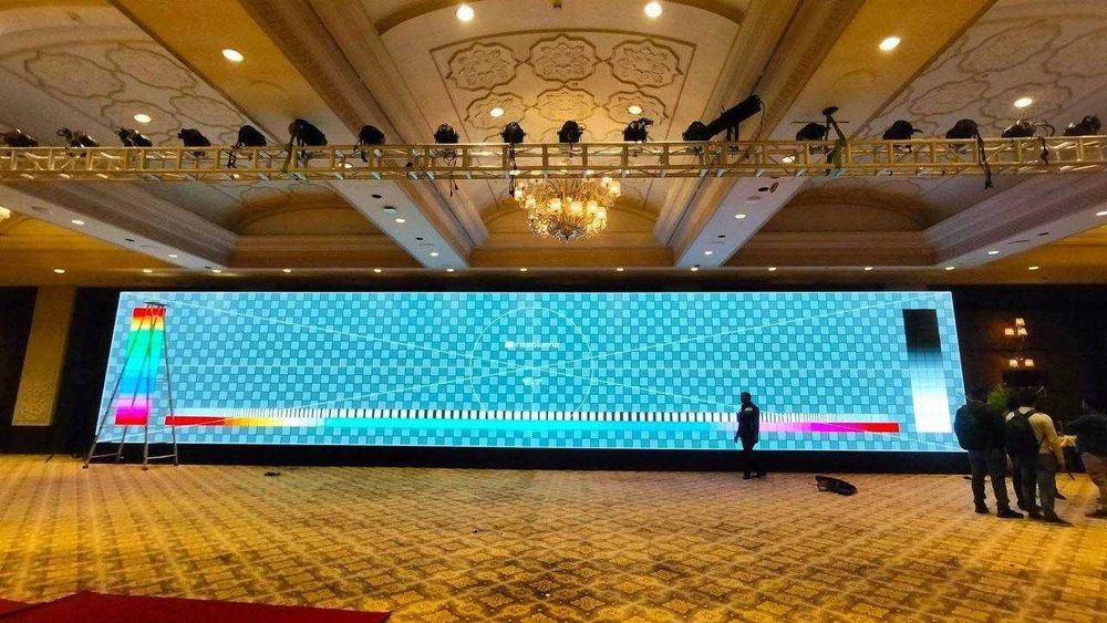 LED Ekran eng sifatlilari