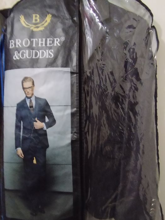 Отдам костюм б/у за конфеты