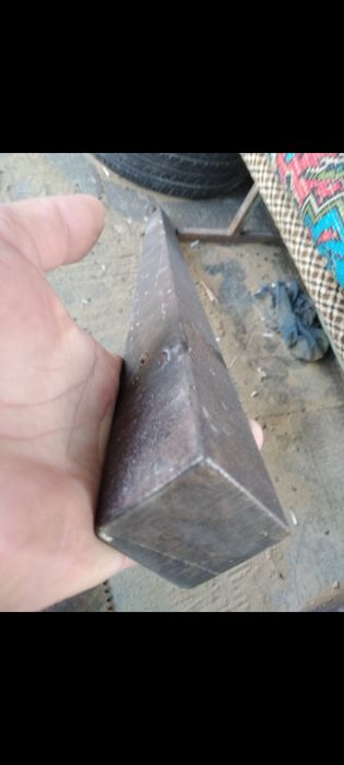 Продам тяжёлый металл,материал,сейф,шкафы