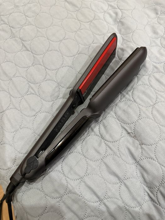 Преса за коса Jean Louis David/ изправяне на коса с пара и инфра ред