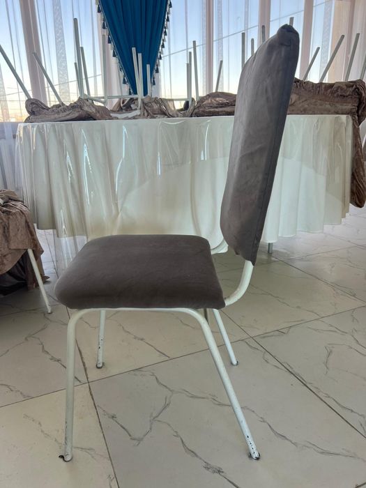 Стулья для торжеств