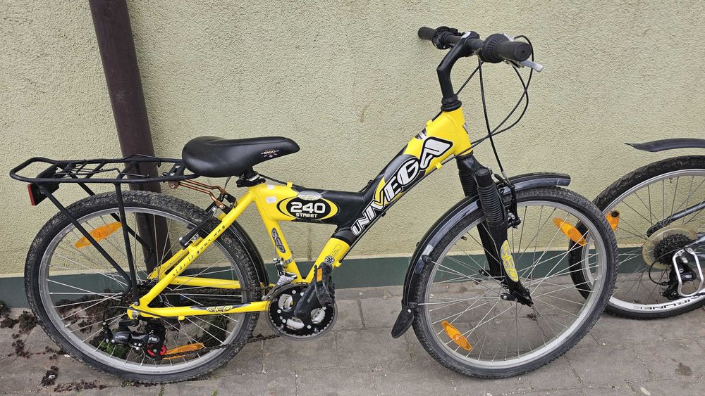 Biciclete 24" Aluminiu cu suspensie 21 viteze perfecta stare