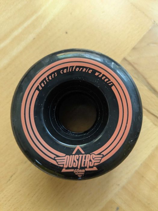 Колелца / ролки / гуми за лонгборд 60мм