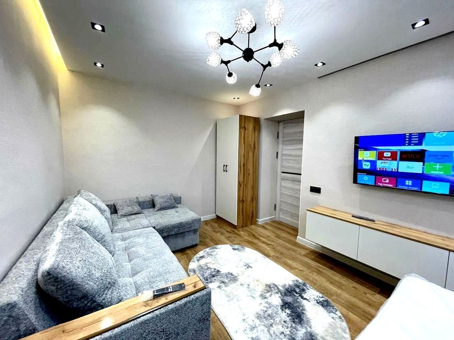 1²/4/4, Чиланзар 1, ул. Мукими, метро Новза