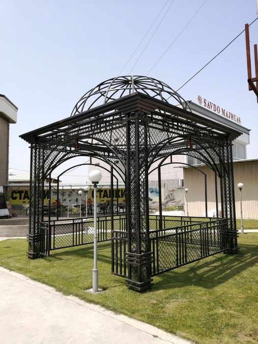 Bisetka agrajdenya perila naves soyabon dam olish maskani