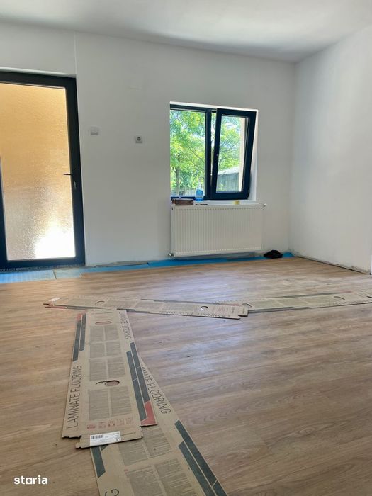 Casa parter,Margineni-Caniparie,teren 400 mp