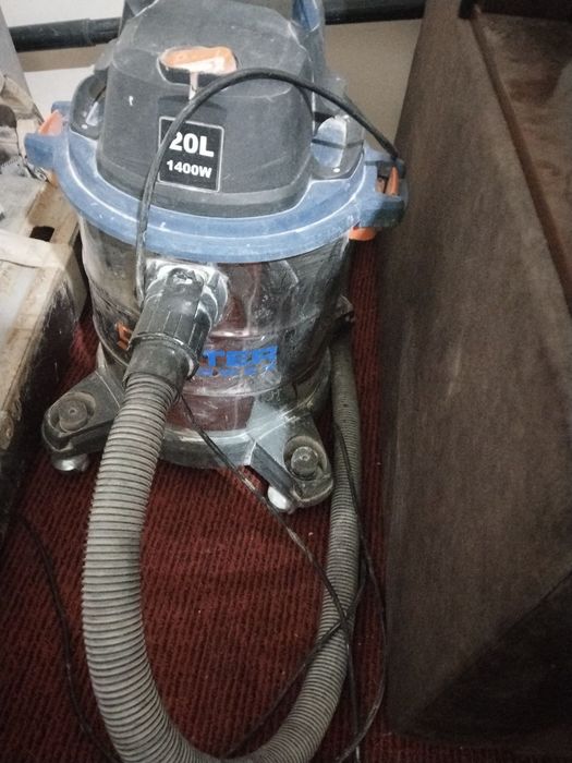 Продаётся пылесос