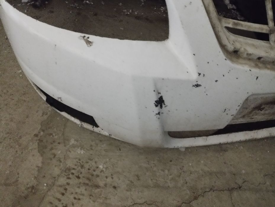Бампер передний на Приору 2