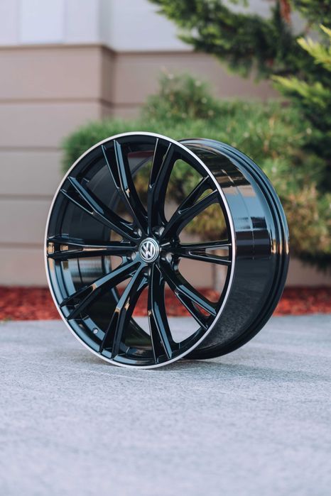 Jante Roti Volkswagen R17 5x112 Passat Golf Tiguan Touran EOS Scirocco Phaeton Jetta Caddy T-Roc Aliaj Nou