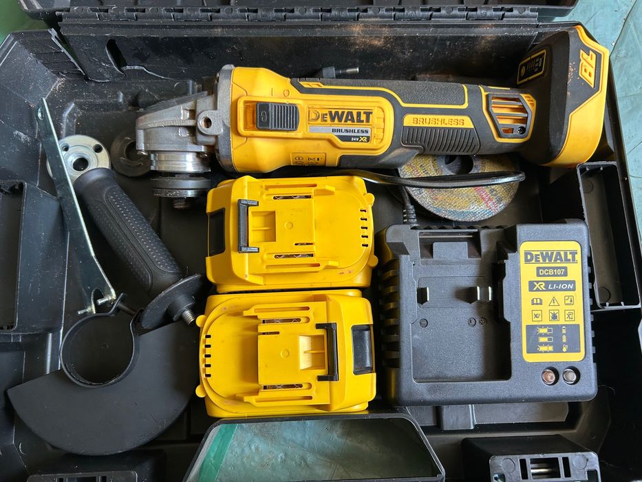 Vind flex Dewalt DCG405 (se opreste cand se incalzeste)