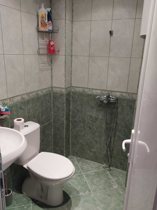 Дава се под наем Тристаен апартамент в Търговище, Център - 85 кв.м за 280.5 € - Снимка #8