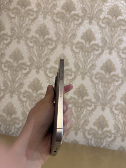 Iphone 15 Pro Max nasiya savdo bor