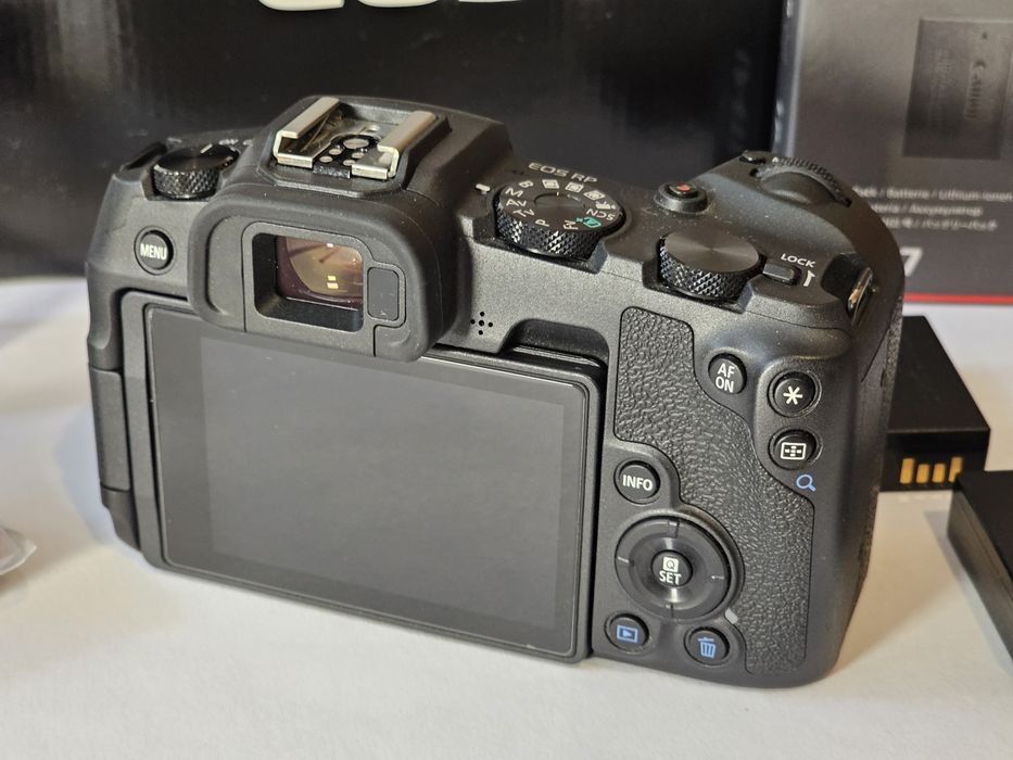 Canon EOS RP Full Frame