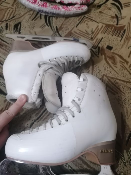 Продам коньки EDEA OVERTURE 230 +ultima legasy lite