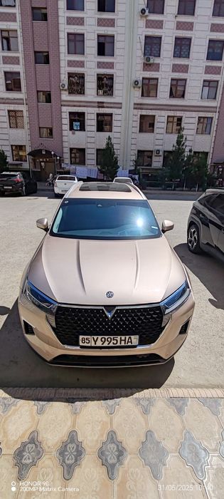 Ниссан венучия машина сотилади