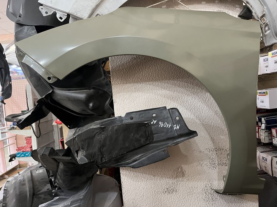 Крыло переднее левое Хендай Акцент