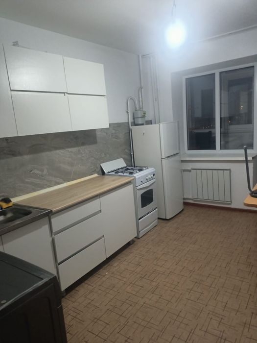 СДАЁТСЯ 2-КОМ КВ, 12 мкр