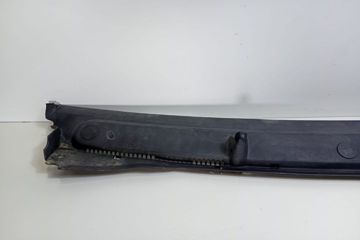 Grila  stergator parbriz 8200020540 Opel Vivaro A