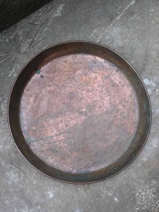 Стара медна тава