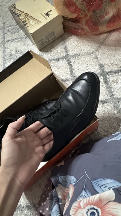Продам женскую обувь