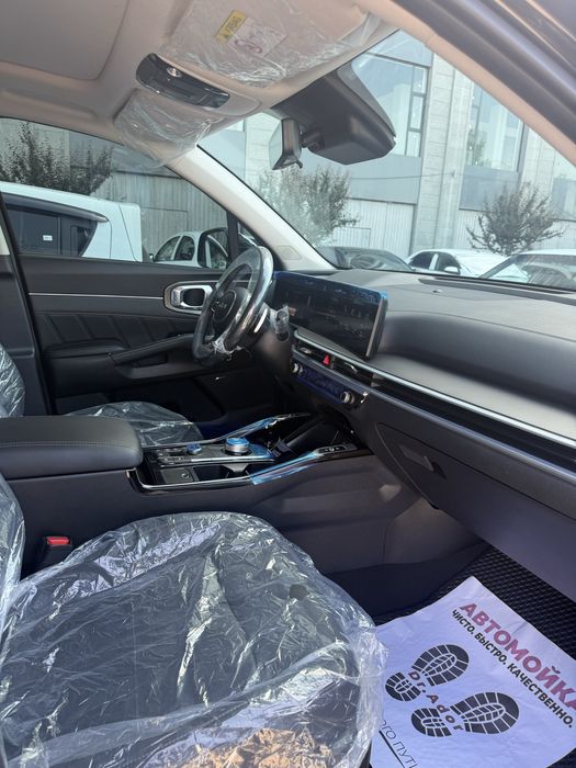 Kia Sorento 2025 — 4