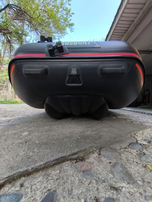 Лодка 3.9 с мотором 18