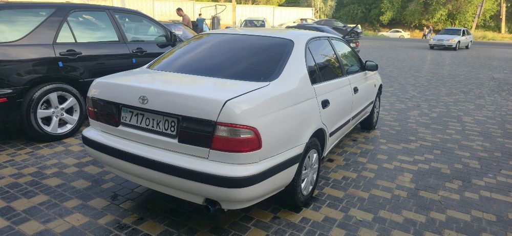 Toyota carina 1993