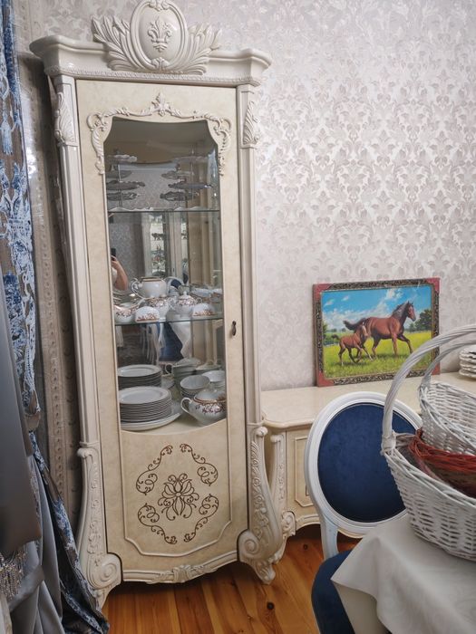 Продаётся б/у сервант стойка и ТВ тумба