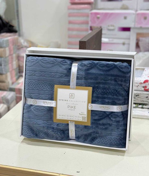 Adyol  /  одеяло