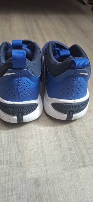 Nike Team Hustle / mărimea 38