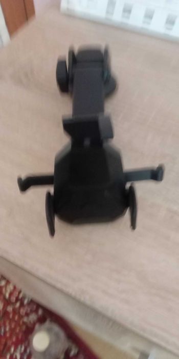 Suport auto telefon  vind 20  ron