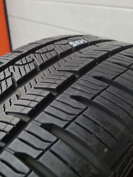 Всесезонни гуми 2 броя APOLO Alnac4G 205 45 R17 дот 1123