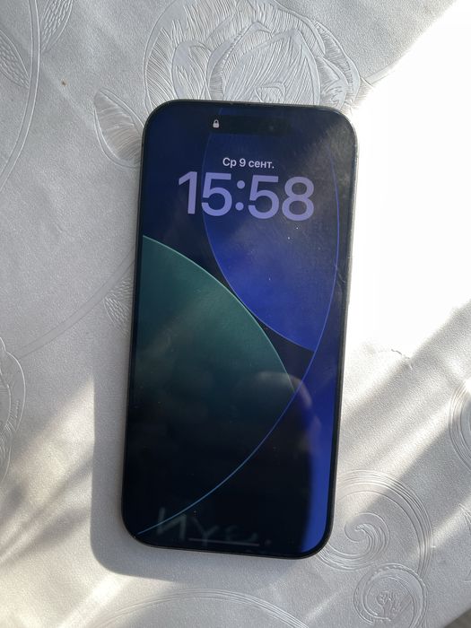 Продам iPhone 17