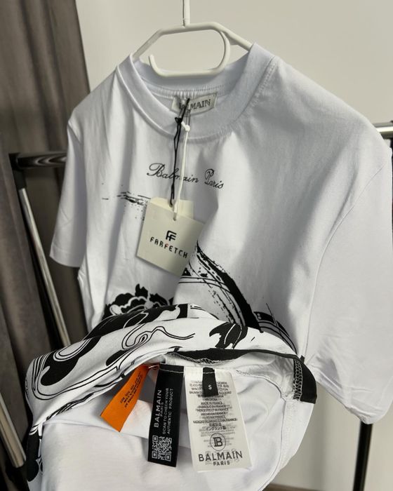 Tricouri BALMAIN super calitate