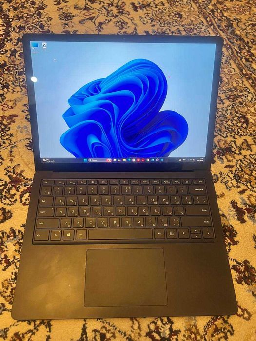 Microsoft Surface Laptop 4 | Intel Core i7 | 16 ГБ RAM | 256 ГБ SSD |