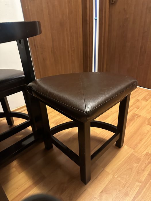 Masa dining / living / bucatarie cu 4 scaune piele - MOBEXPERT