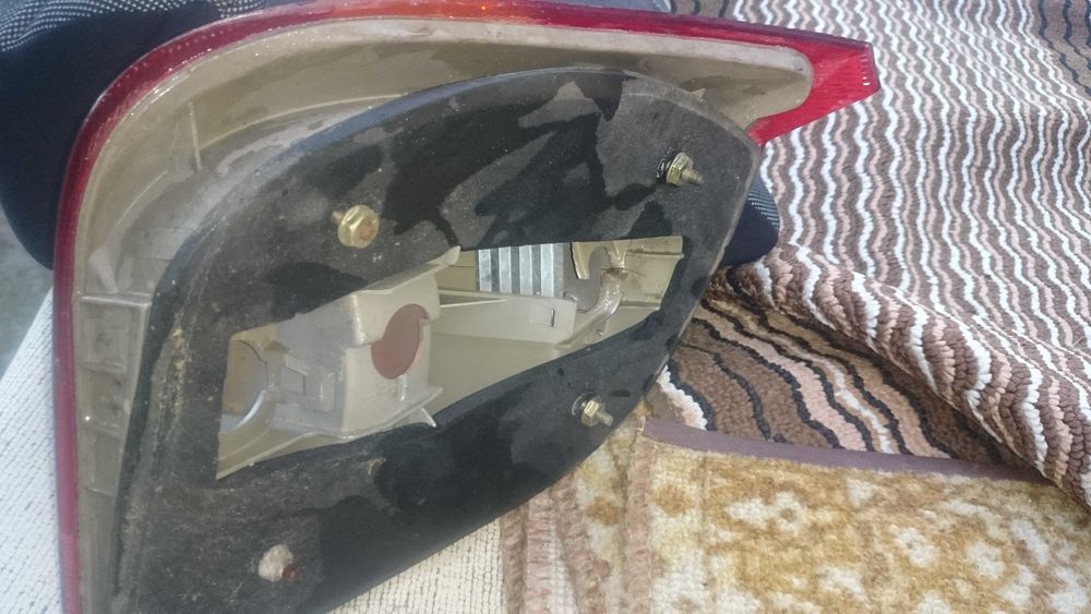 стоп Форд Фиеста десен