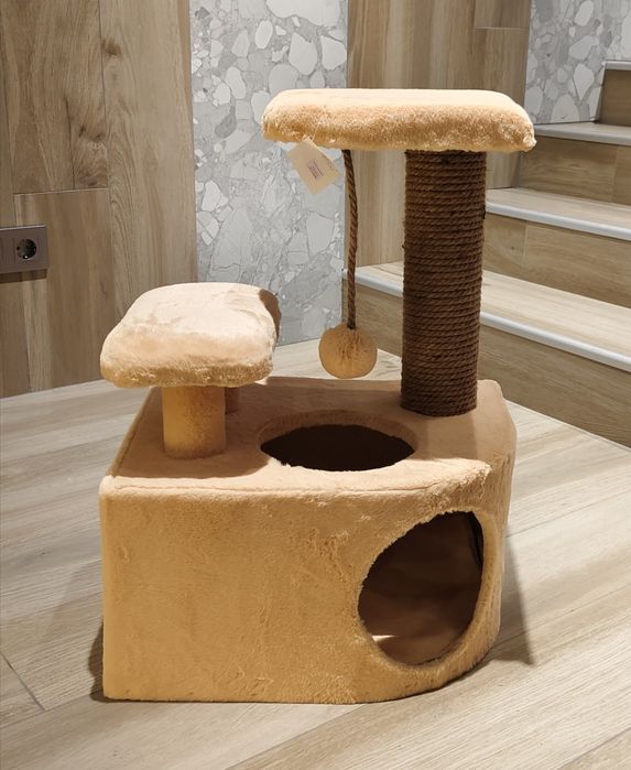 Когтеточка-домик с двумя лежанками и игрушкой,когтеточки